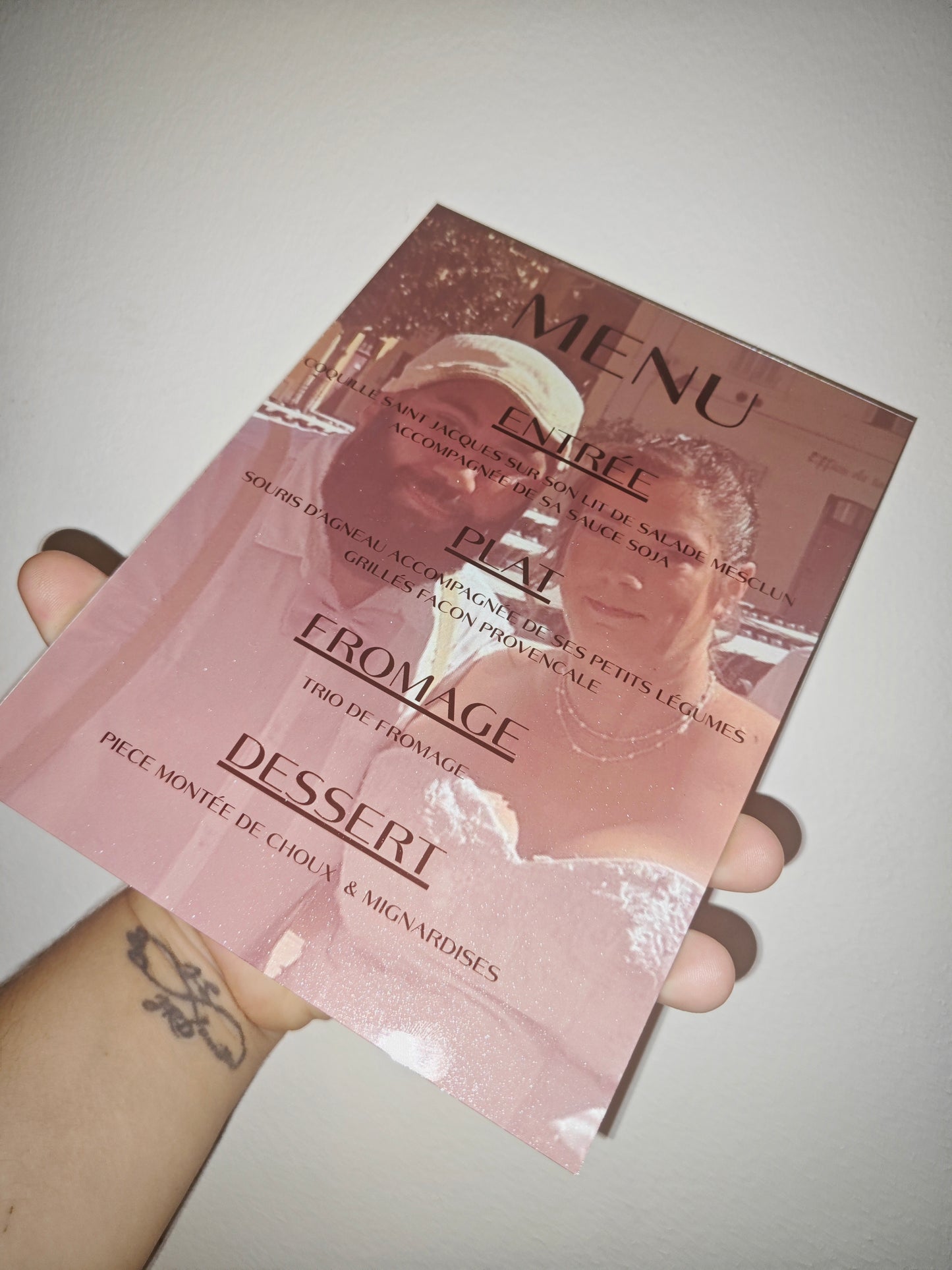 Menu sublimé à chaud sur plaque métallique